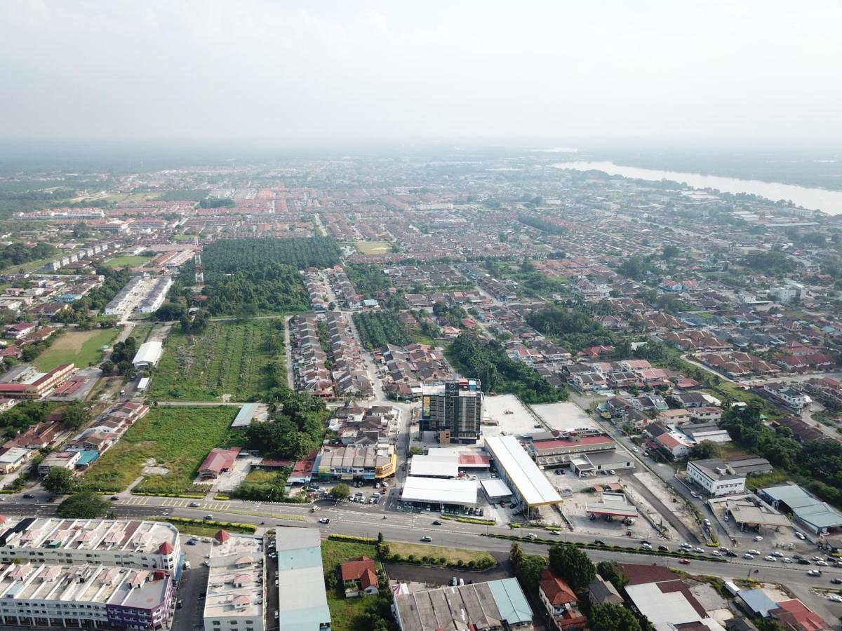 Rivertel Teluk Intan Exterior photo